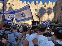 Полиция разрешила участникам Марша с флагами пройти через Шхемские ворота