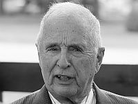 Экс-астронавт Уильям Андерс погиб в возрасте 90 лет, управляя самолетом