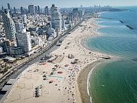 Ситуация на пляжах: очень жарко, штиль, на побережье Средиземного моря высокая концентрация медуз