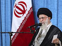 Иранский режим считает, что Израиль застрял в войне на истощение. Интервью с Разом Цимтом