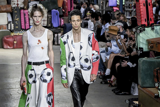 Коллекция Moschino Коллекция Moschino