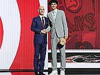 Баскетбол. Первый номер драфта НБА 2024 года француз Заккари Рисаше