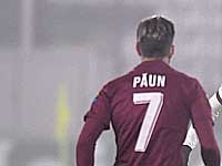 Два футболиста 