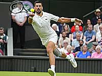 Теннис. Джокович, Циципас, Зверев вышли во второй круг Уимблдона