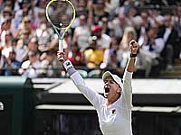 Теннис. Рыбакина и Крейчикова вышли в полуфинал Уимблдона