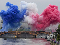 Церемония открытия Олимпийских игр 2024. Водный парад в Париже. Фоторепортаж
