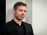 Яир Нетаниягу скрытно вернулся в Израиль вместе с родителями на борту 