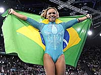 Олимпиада. В вольных упражнениях победила бразильянка. Симона Байлз вторая