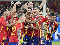 Футбол. Альваро Мората и  Родри дисквалифицированы за 