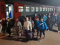 МЧС: более 76 тысяч жителей эвакуировали из приграничных районов Курской области, где наступает ВСУ