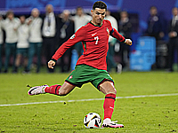 Криштиану Роналду установил рекорд YouTube и стал обладателем 