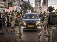 Журналист телеканала