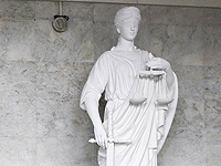 В России прекращен выпуск газеты 