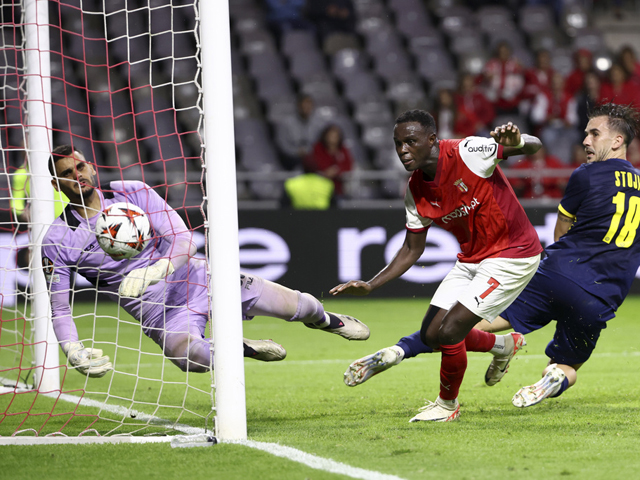 Провал в конце матча. Два пропущенных гола. Два удаления. 