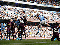 Футбол. Хет-трик Холлана позволил