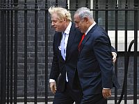 Telegraph: После визита Нетаниягу в туалете Джонсона нашли