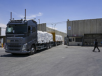 50 грузовиков с гуманитарной помощью отправлены на север сектора Газы