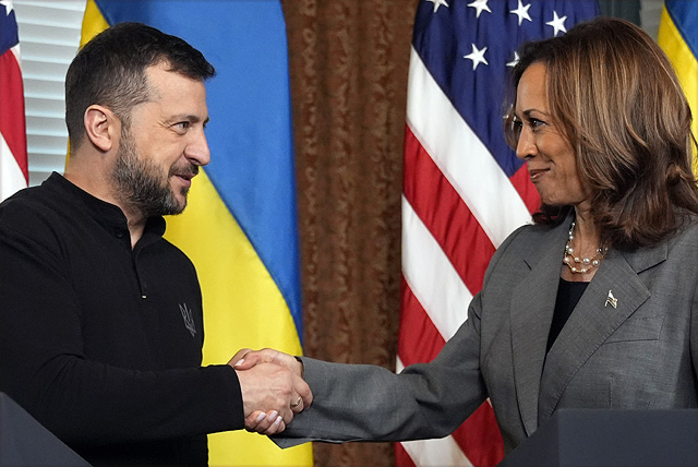 С Владимиром Зеленским, 2024 год С Владимиром Зеленским, 2024 год