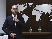 Глава МИД Франции: