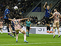 Хет-трики Тюрама и Ретеги. Гол 17-летнего Эхатора. Результаты матчей чемпионата Италии