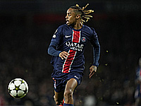 Лига чемпионов. ПСЖ не смог обыграть ПСВ. Отмененный пенальти