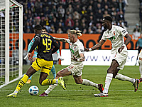 Хенесс повторил рекорд. Клод-Морис удачно дебютировал. Результаты матчей чемпионата Германии