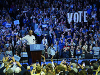 Обама на митинге в поддержку Харрис: 