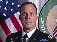 Глава CENTCOM генерал Курилла оказался в центре инцидента во время полета в Израиль