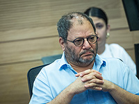 Депутат Офер Касиф до весны 2025 года удален из Кнессета и лишен зарплаты на две недели