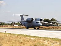 Власти РФ заявили Израилю о недопустимости ударов по целям рядом с авиабазой 