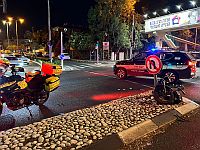 В Хайфе автомобиль сбил электровелосипед, пожилой мужчина в тяжелом состоянии