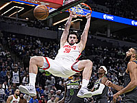 Достижение Лилларда. Рекорд Сенгуна. Результаты матчей НБА