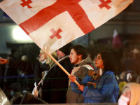 Массовые протесты в Тбилиси; демонстранты против спецназа. Фоторепортаж
