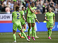 Футболистка