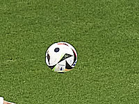 Чемпионат Италии. Гол с центра поля принес