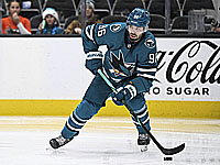 НХЛ. Хет-трик Лайне. Три результативные передачи братьев Хьюз. 