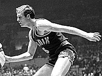 Умер легендарный баскетболист 