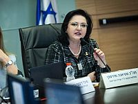 Депутат Мазарская обсудила с министром связи судьбу радио РЭКА. 