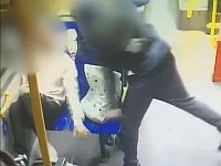 Мотив нападения в автобусе: ударил ножом пассажира