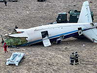 Выживший пассажир самолета AZAL: рейс пытались посадить в Грозном, Embraer могли обстрелять