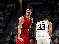 НБА. Дени Авдия набрал 27 очков. 