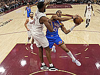 В битве лидеров победил 