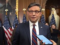 Спикер Конгресса США перечислил неудачи Байдена на посту президента