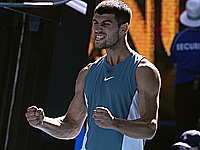 Зверев и Алькарас вышли в четвертый круг Открытого чемпионата Австралии