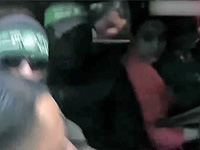 В Израиле подтвердили: ХАМАС передал заложниц 