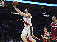 НБА. Дени Авдия сделал