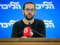 Прокуратура получила доступ к переписке советника премьер-министра