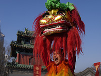 Празднование нового Лунного года, Года Зеленой змеи. Фоторепортаж