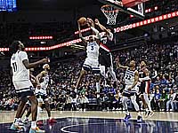 НБА. Дени Авдия набрал 8 очков. 