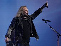 Авиационная авария в Аризоне: погиб пилот самолета музыканта Винса Нила